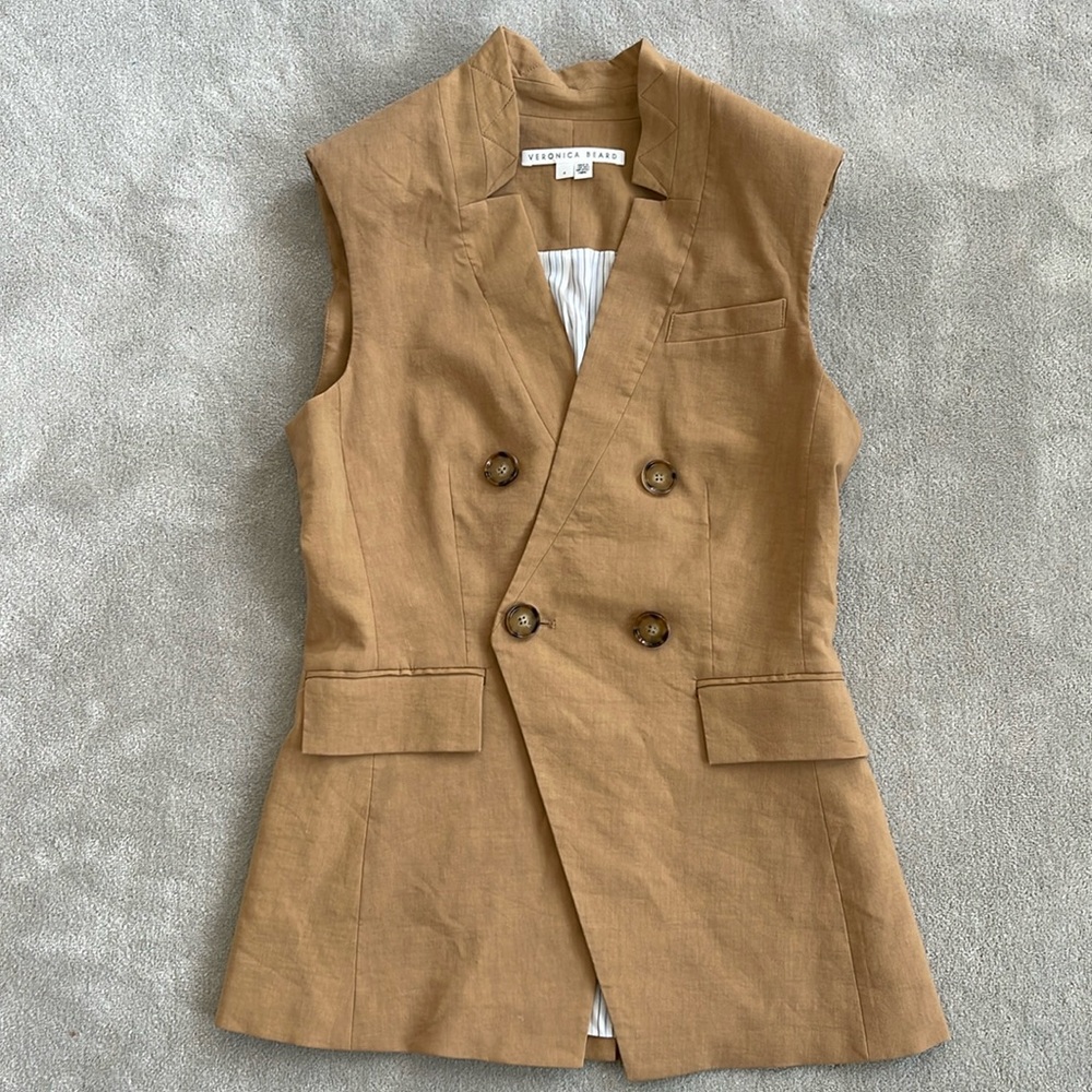 Veronica Beard tan linen vest size 4